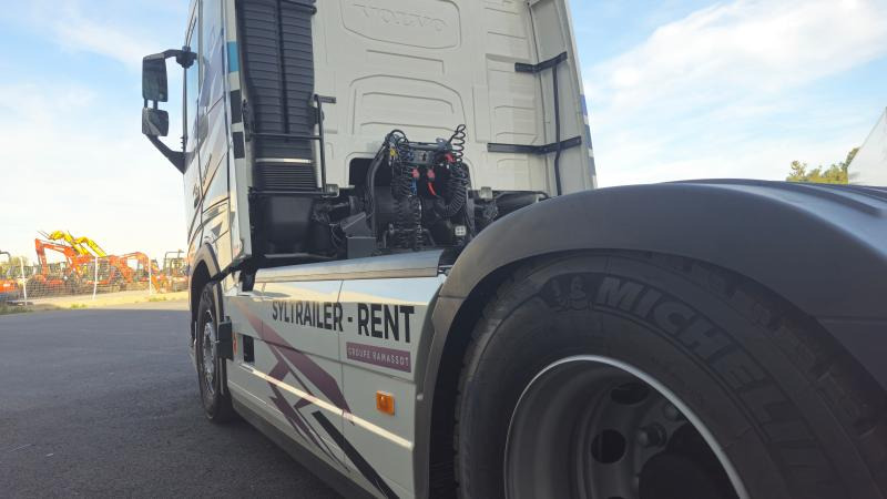 Volvo FH 500 AERO Globetrotter XXL (Location / Rent) - Tegljač: slika Volvo FH 500 AERO Globetrotter XXL (Location / Rent) - Tegljač Volvo FH 500 AERO Globetrotter XXL (Location / Rent) - Tegljač: slika Volvo FH 500 AERO Globetrotter XXL (Location / Rent) - Tegljač