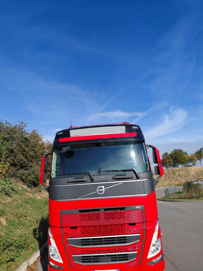 Volvo FH 500 - Tegljač: slika Volvo FH 500 - Tegljač Volvo FH 500 - Tegljač: slika Volvo FH 500 - Tegljač