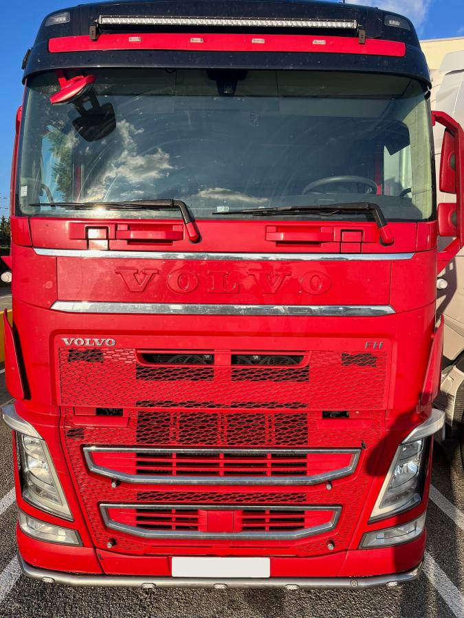 Volvo FH 500 - Tegljač: slika Volvo FH 500 - Tegljač Volvo FH 500 - Tegljač: slika Volvo FH 500 - Tegljač