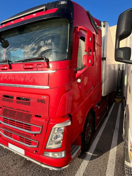 Volvo FH 500 - Tegljač: slika Volvo FH 500 - Tegljač Volvo FH 500 - Tegljač: slika Volvo FH 500 - Tegljač