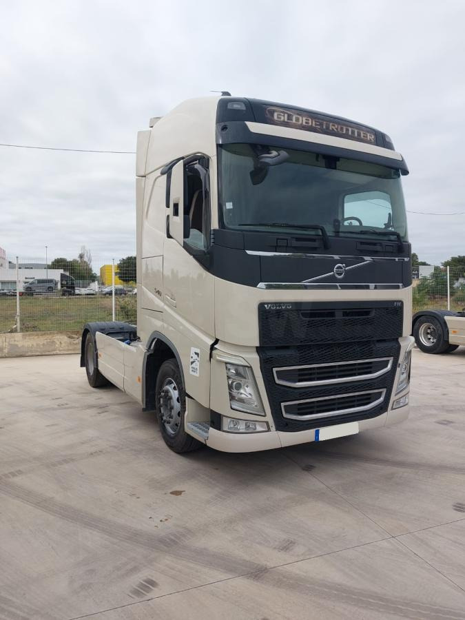 Tegljač Volvo FH 540: slika Tegljač Volvo FH 540