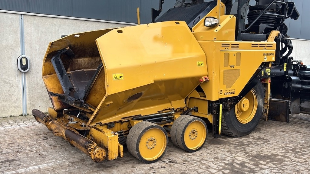 CAT AP 500 F - AP500 Asphalt Paver - Finišer za asfalt: slika CAT AP 500 F - AP500 Asphalt Paver - Finišer za asfalt CAT AP 500 F - AP500 Asphalt Paver - Finišer za asfalt: slika CAT AP 500 F - AP500 Asphalt Paver - Finišer za asfalt