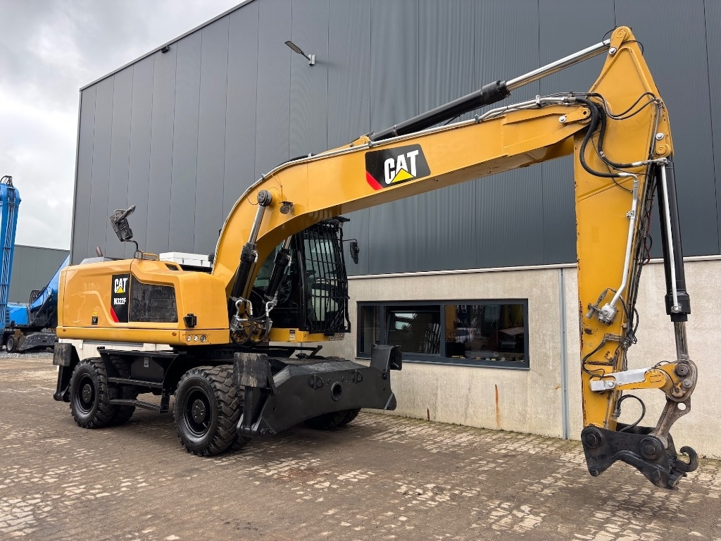 Bager na kotačima CAT CAT M 322 F - M322 - M 320 - M 318: slika Bager na kotačima CAT CAT M 322 F - M322 - M 320 - M 318