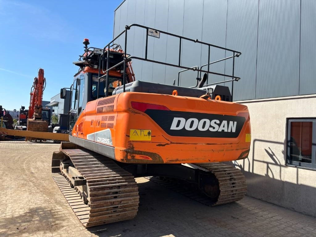 Doosan DX 255 LC-5 -- DX255LC -- DX 225 - Bager gusjeničar: slika Doosan DX 255 LC-5 -- DX255LC -- DX 225 - Bager gusjeničar Doosan DX 255 LC-5 -- DX255LC -- DX 225 - Bager gusjeničar: slika Doosan DX 255 LC-5 -- DX255LC -- DX 225 - Bager gusjeničar
