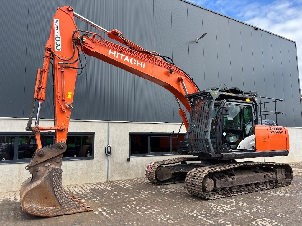 Hitachi ZX 210 LC-6 - Bager gusjeničar: slika Hitachi ZX 210 LC-6 - Bager gusjeničar Hitachi ZX 210 LC-6 - Bager gusjeničar: slika Hitachi ZX 210 LC-6 - Bager gusjeničar