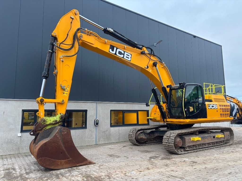 JCB JS370LC -- JS 370 LC -- Full options - Bager gusjeničar: slika JCB JS370LC -- JS 370 LC -- Full options - Bager gusjeničar JCB JS370LC -- JS 370 LC -- Full options - Bager gusjeničar: slika JCB JS370LC -- JS 370 LC -- Full options - Bager gusjeničar