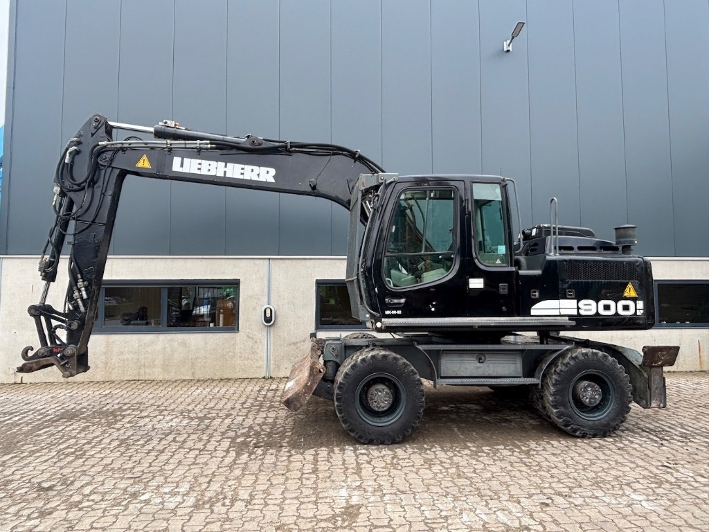 Liebherr A 900 C - A900 - A 904 C - Bager na kotačima: slika Liebherr A 900 C - A900 - A 904 C - Bager na kotačima Liebherr A 900 C - A900 - A 904 C - Bager na kotačima: slika Liebherr A 900 C - A900 - A 904 C - Bager na kotačima