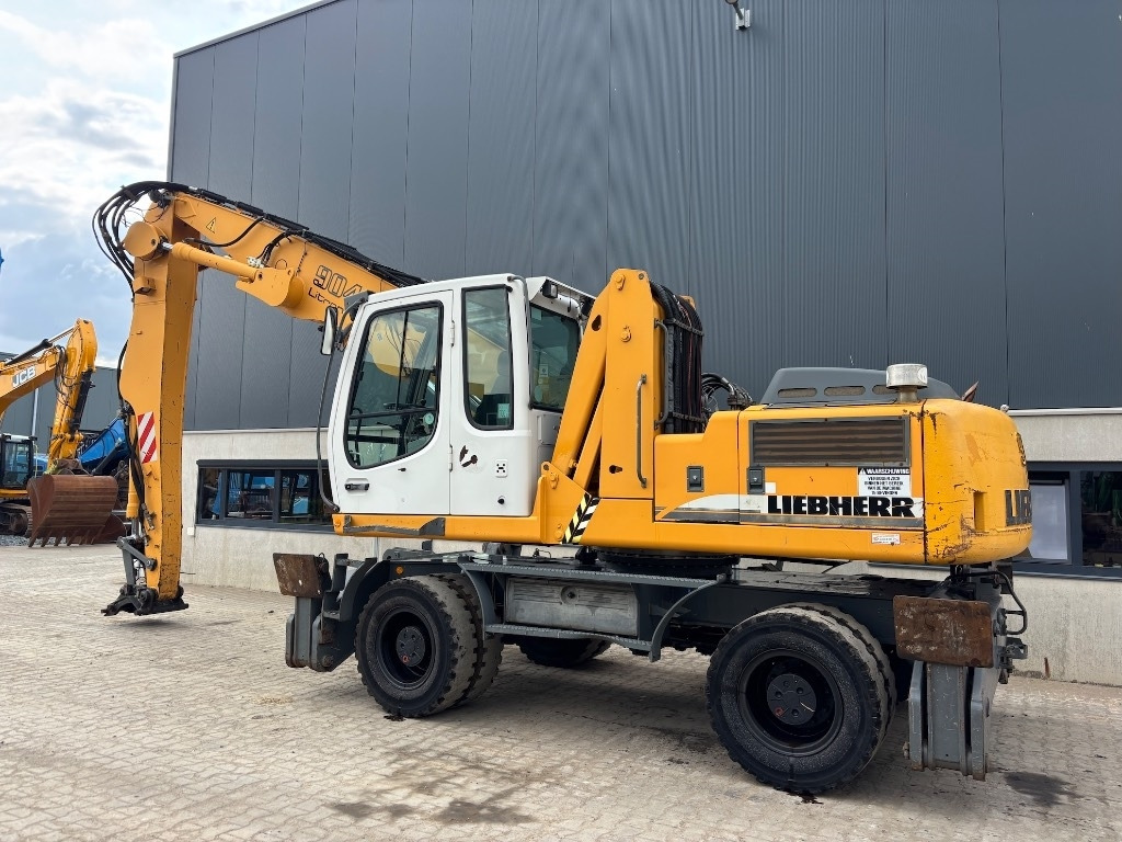 Liebherr A 904 C HD - Stroj za rukovanje otpadom: slika Liebherr A 904 C HD - Stroj za rukovanje otpadom Liebherr A 904 C HD - Stroj za rukovanje otpadom: slika Liebherr A 904 C HD - Stroj za rukovanje otpadom