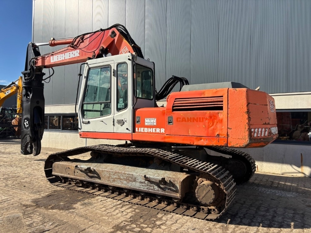 Liebherr R 922 HD S L with LaBounty Shear - Bager gusjeničar: slika Liebherr R 922 HD S L with LaBounty Shear - Bager gusjeničar Liebherr R 922 HD S L with LaBounty Shear - Bager gusjeničar: slika Liebherr R 922 HD S L with LaBounty Shear - Bager gusjeničar