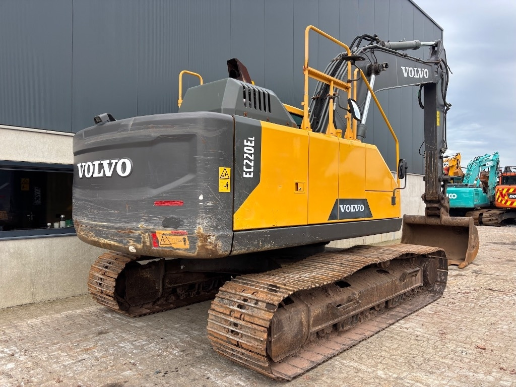 Volvo EC 220 E - EC220EL - EC 220 - Bager gusjeničar: slika Volvo EC 220 E - EC220EL - EC 220 - Bager gusjeničar Volvo EC 220 E - EC220EL - EC 220 - Bager gusjeničar: slika Volvo EC 220 E - EC220EL - EC 220 - Bager gusjeničar