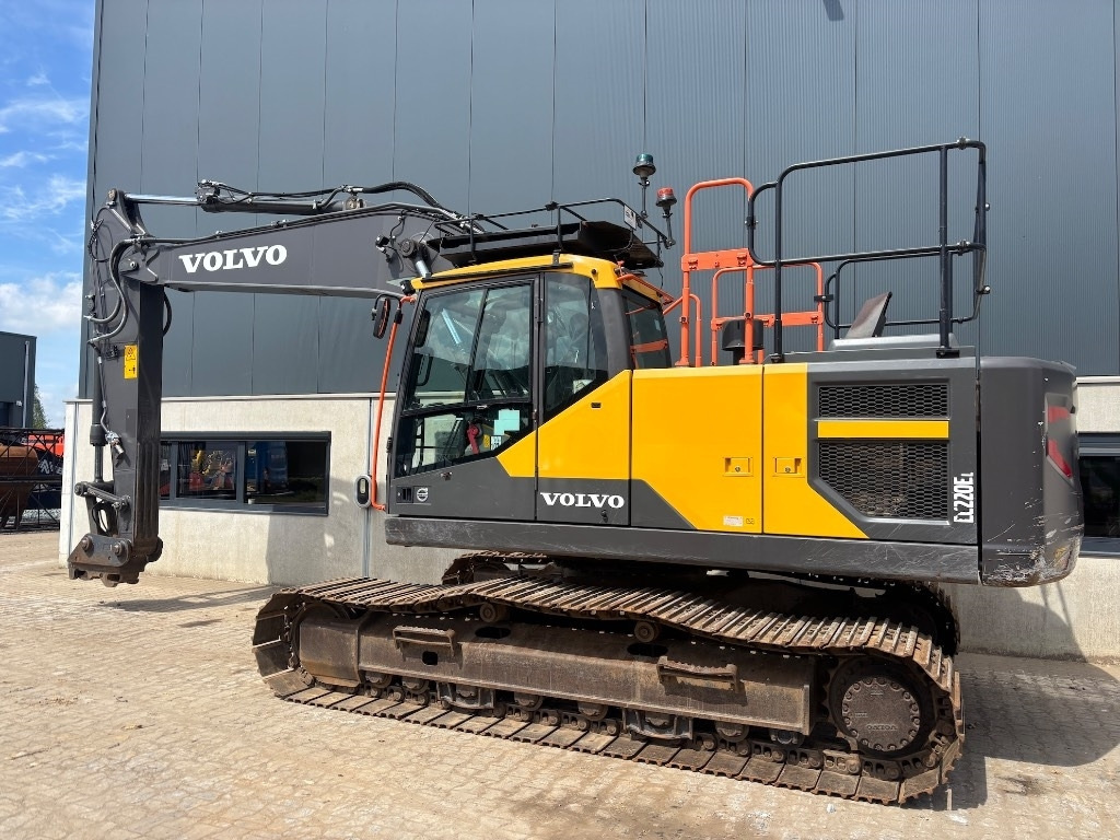 Volvo EC 220 E L - EC220 - Bager gusjeničar: slika Volvo EC 220 E L - EC220 - Bager gusjeničar Volvo EC 220 E L - EC220 - Bager gusjeničar: slika Volvo EC 220 E L - EC220 - Bager gusjeničar