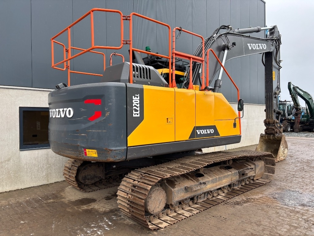 Volvo EC 220 E L - EC220EL - 220EL - Bager gusjeničar: slika Volvo EC 220 E L - EC220EL - 220EL - Bager gusjeničar Volvo EC 220 E L - EC220EL - 220EL - Bager gusjeničar: slika Volvo EC 220 E L - EC220EL - 220EL - Bager gusjeničar