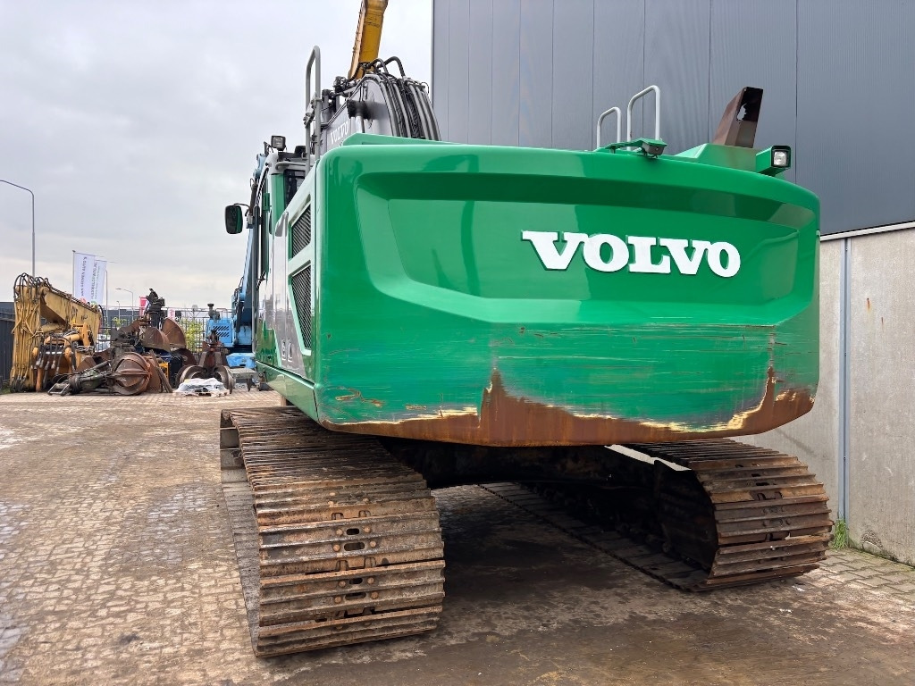 Volvo EC 300 EL - EC 300 E - EC 300 EL - Bager gusjeničar: slika Volvo EC 300 EL - EC 300 E - EC 300 EL - Bager gusjeničar Volvo EC 300 EL - EC 300 E - EC 300 EL - Bager gusjeničar: slika Volvo EC 300 EL - EC 300 E - EC 300 EL - Bager gusjeničar