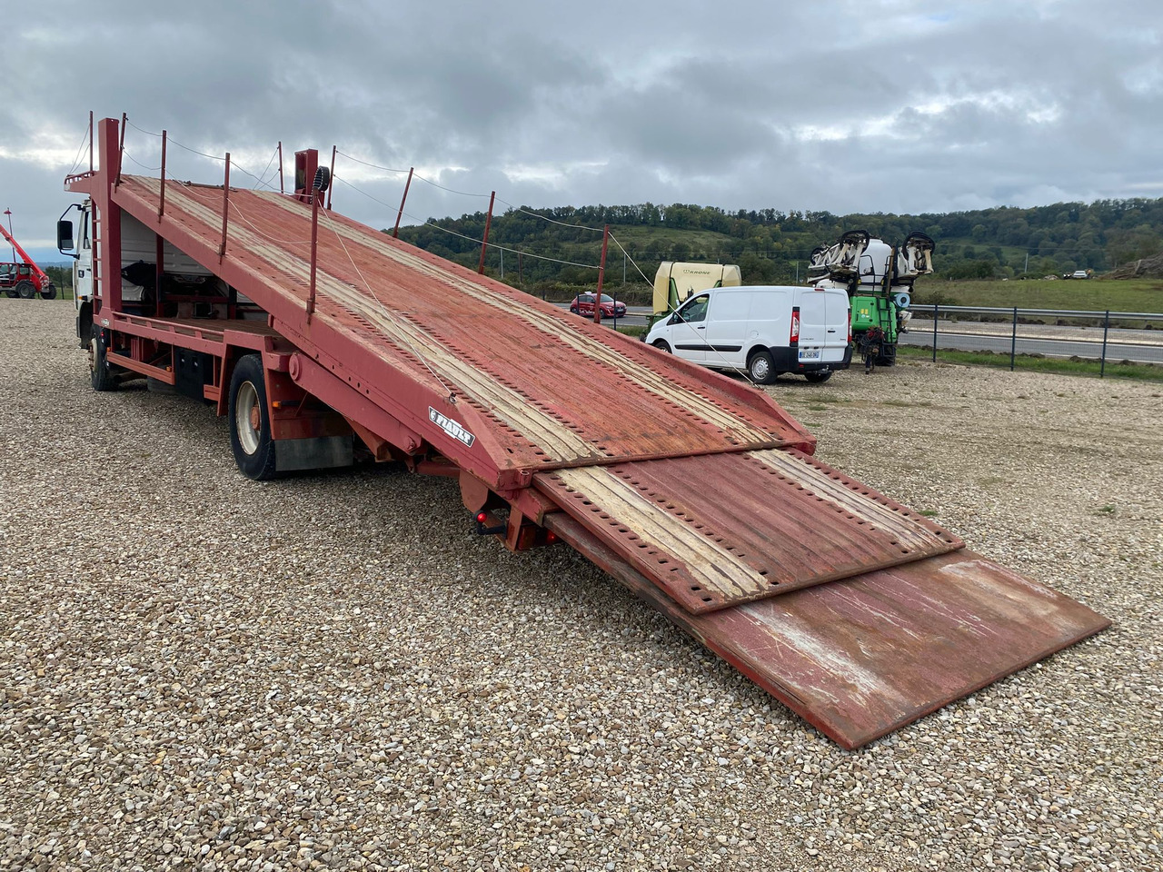 RENAULT GR 280 - Autotransporter: slika RENAULT GR 280 - Autotransporter RENAULT GR 280 - Autotransporter: slika RENAULT GR 280 - Autotransporter