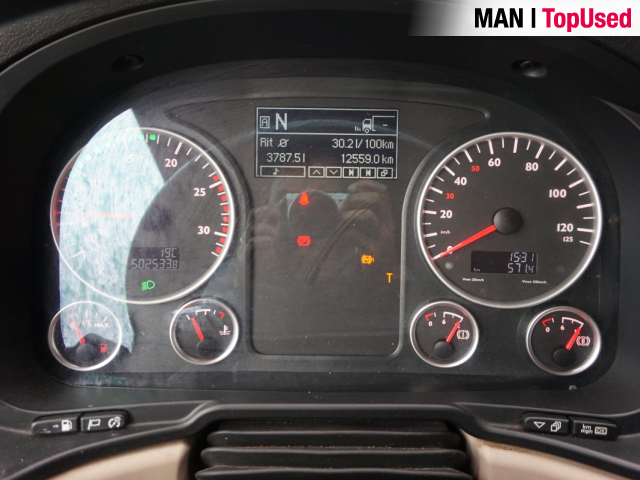 MAN TGX 18.420 4X2 BLS / ADR EXIII / PTO / Euro6 - Tegljač: slika MAN TGX 18.420 4X2 BLS / ADR EXIII / PTO / Euro6 - Tegljač MAN TGX 18.420 4X2 BLS / ADR EXIII / PTO / Euro6 - Tegljač: slika MAN TGX 18.420 4X2 BLS / ADR EXIII / PTO / Euro6 - Tegljač