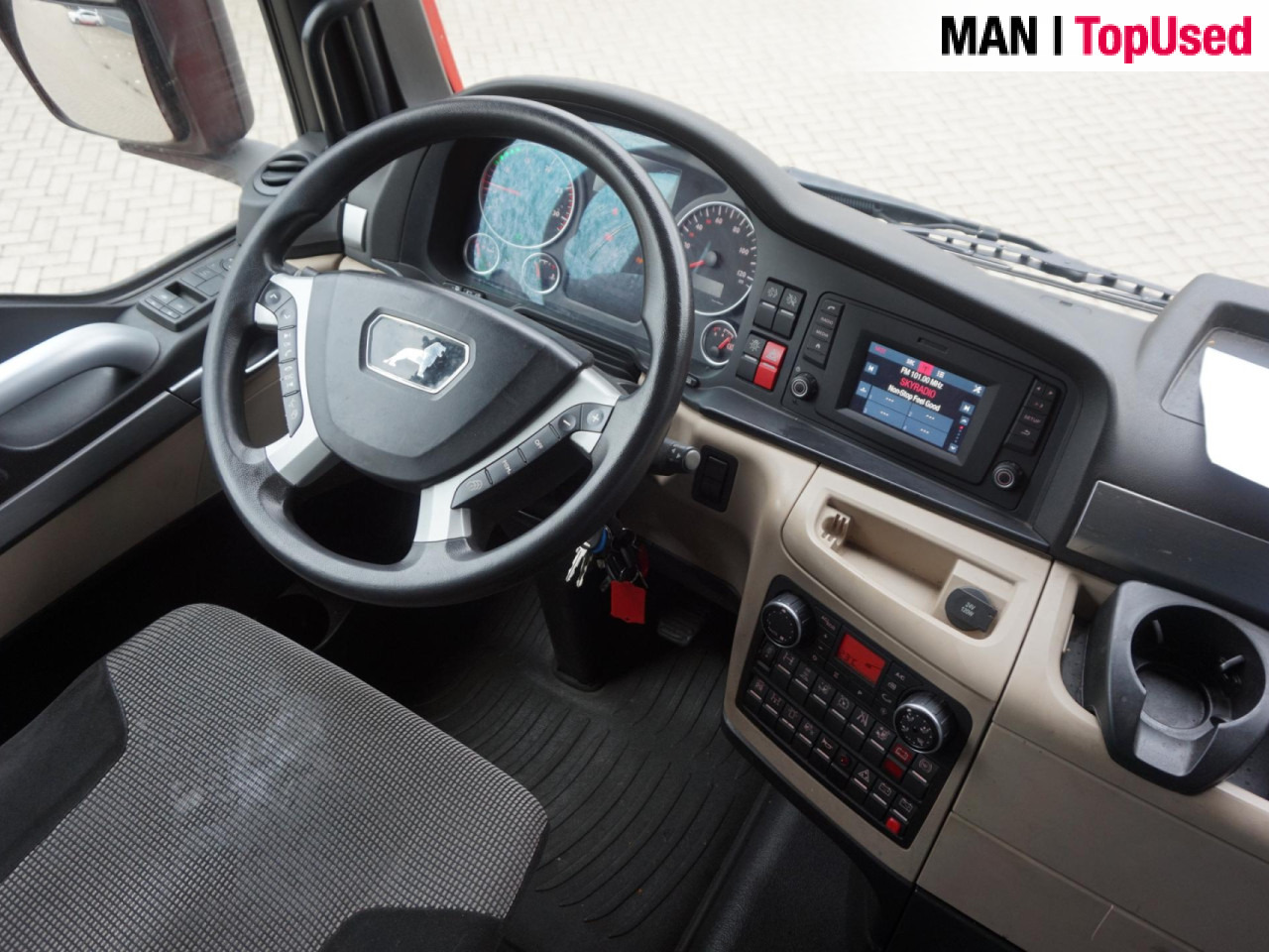 MAN TGX 18.420 4X2 BLS / ADR EXIII / PTO / Euro6 - Tegljač: slika MAN TGX 18.420 4X2 BLS / ADR EXIII / PTO / Euro6 - Tegljač MAN TGX 18.420 4X2 BLS / ADR EXIII / PTO / Euro6 - Tegljač: slika MAN TGX 18.420 4X2 BLS / ADR EXIII / PTO / Euro6 - Tegljač
