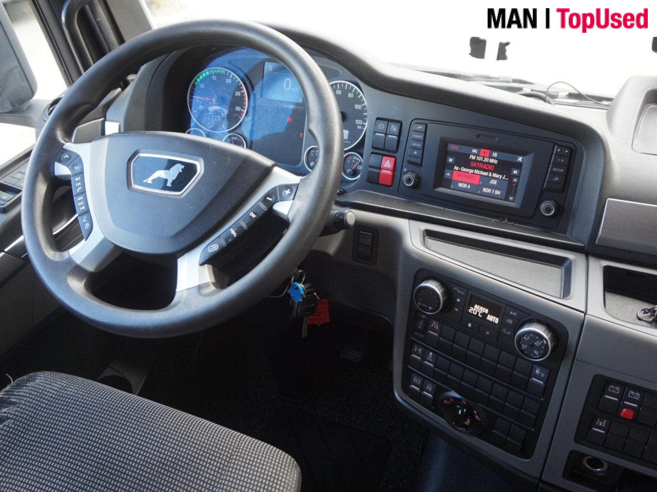 MAN TGX 18.420 4X2 BLS / ADR III / PTO / EURO 6 - Tegljač: slika MAN TGX 18.420 4X2 BLS / ADR III / PTO / EURO 6 - Tegljač MAN TGX 18.420 4X2 BLS / ADR III / PTO / EURO 6 - Tegljač: slika MAN TGX 18.420 4X2 BLS / ADR III / PTO / EURO 6 - Tegljač