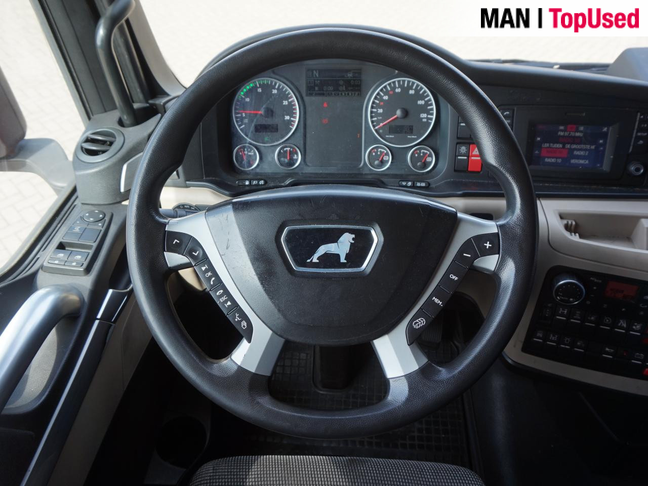 MAN TGX 18.420 4X2 BLS / PTO / ADR EXIII / EURO 6 - Tegljač: slika MAN TGX 18.420 4X2 BLS / PTO / ADR EXIII / EURO 6 - Tegljač MAN TGX 18.420 4X2 BLS / PTO / ADR EXIII / EURO 6 - Tegljač: slika MAN TGX 18.420 4X2 BLS / PTO / ADR EXIII / EURO 6 - Tegljač