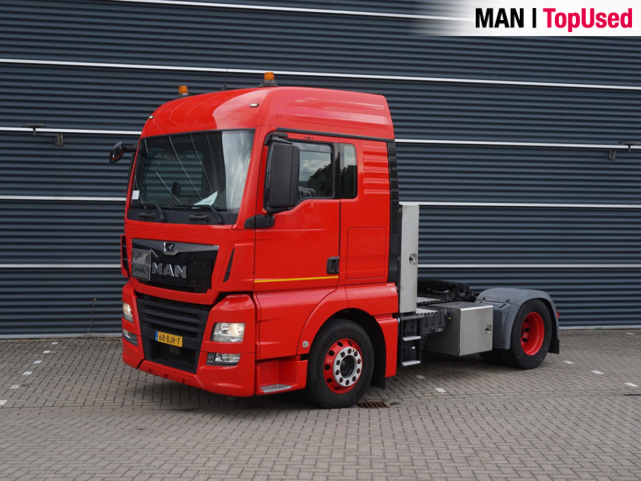 MAN TGX 18.420 4X2 BLS / PTO / ADR EXIII / EURO 6 - Tegljač: slika MAN TGX 18.420 4X2 BLS / PTO / ADR EXIII / EURO 6 - Tegljač MAN TGX 18.420 4X2 BLS / PTO / ADR EXIII / EURO 6 - Tegljač: slika MAN TGX 18.420 4X2 BLS / PTO / ADR EXIII / EURO 6 - Tegljač