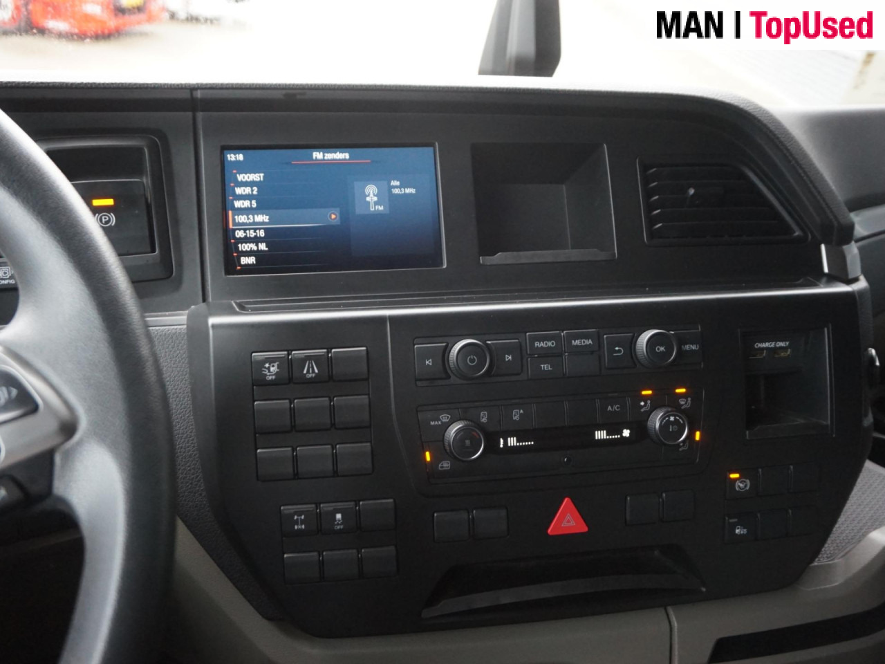 MAN TGX 18.470 4x2 BL SA - Tegljač: slika MAN TGX 18.470 4x2 BL SA - Tegljač MAN TGX 18.470 4x2 BL SA - Tegljač: slika MAN TGX 18.470 4x2 BL SA - Tegljač