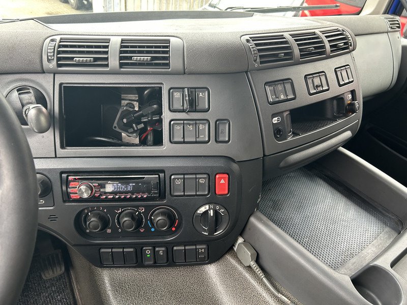 DAF CF 370 FA + Pacton MXD 218 / Curtainside Combi / Loadlift / APK TUV 05-26 - Kamion s ceradom: slika DAF CF 370 FA + Pacton MXD 218 / Curtainside Combi / Loadlift / APK TUV 05-26 - Kamion s ceradom DAF CF 370 FA + Pacton MXD 218 / Curtainside Combi / Loadlift / APK TUV 05-26 - Kamion s ceradom: slika DAF CF 370 FA + Pacton MXD 218 / Curtainside Combi / Loadlift / APK TUV 05-26 - Kamion s ceradom