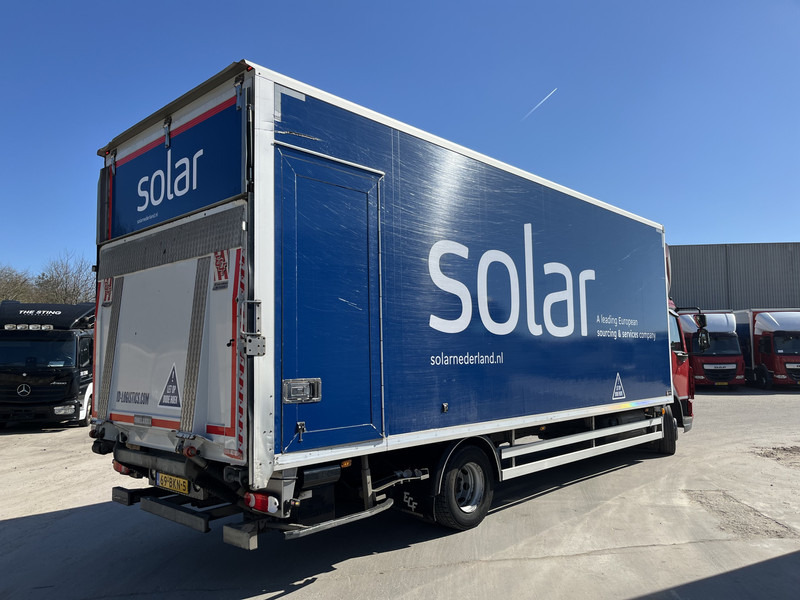 DAF LF 210 FA / 12 Ton / 339 dkm / Box / Loadlift / NL Truck - Kamion sandučar: slika DAF LF 210 FA / 12 Ton / 339 dkm / Box / Loadlift / NL Truck - Kamion sandučar DAF LF 210 FA / 12 Ton / 339 dkm / Box / Loadlift / NL Truck - Kamion sandučar: slika DAF LF 210 FA / 12 Ton / 339 dkm / Box / Loadlift / NL Truck - Kamion sandučar