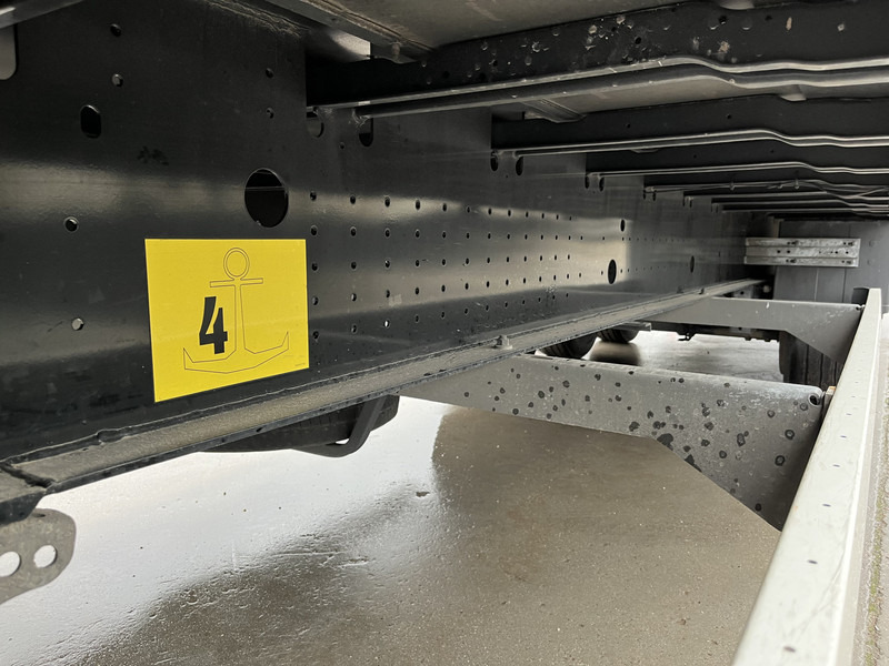 Poluprikolica s ceradom Krone Profi Liner / Schuifzeil / Schuifdak / 3 as / APK TUV 06-25: slika Poluprikolica s ceradom Krone Profi Liner / Schuifzeil / Schuifdak / 3 as / APK TUV 06-25