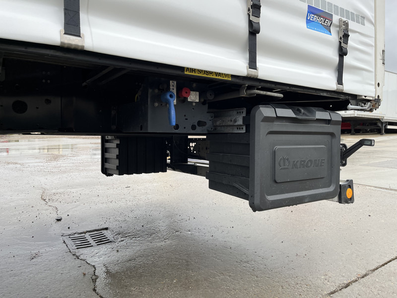 Poluprikolica s ceradom Krone Profi Liner / Schuifzeil / Schuifdak / 3 as / APK TUV 06-25: slika Poluprikolica s ceradom Krone Profi Liner / Schuifzeil / Schuifdak / 3 as / APK TUV 06-25
