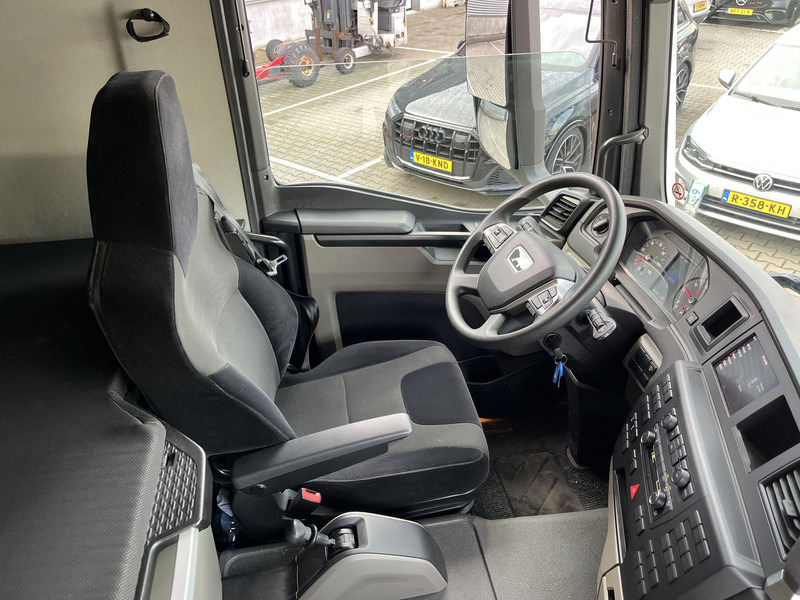 MAN TGM 18.250 TN / 18 Ton / 2023 / Box 7.5 mtr / Laadklep 2000 kg / APK 07-26 - Kamion sandučar: slika MAN TGM 18.250 TN / 18 Ton / 2023 / Box 7.5 mtr / Laadklep 2000 kg / APK 07-26 - Kamion sandučar MAN TGM 18.250 TN / 18 Ton / 2023 / Box 7.5 mtr / Laadklep 2000 kg / APK 07-26 - Kamion sandučar: slika MAN TGM 18.250 TN / 18 Ton / 2023 / Box 7.5 mtr / Laadklep 2000 kg / APK 07-26 - Kamion sandučar