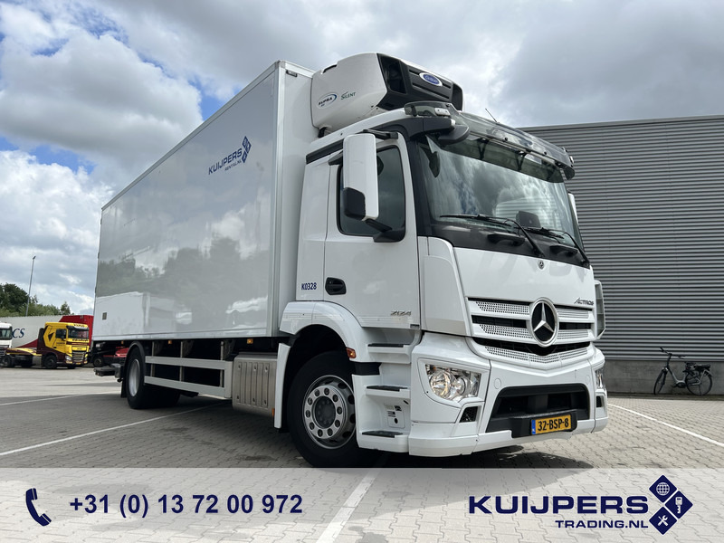 Mercedes-Benz Actros 2124 / Carrier Supra 850 -30 gr / Koeler / Laadklep / APK 03-26 - Kamion hladnjača: slika Mercedes-Benz Actros 2124 / Carrier Supra 850 -30 gr / Koeler / Laadklep / APK 03-26 - Kamion hladnjača Mercedes-Benz Actros 2124 / Carrier Supra 850 -30 gr / Koeler / Laadklep / APK 03-26 - Kamion hladnjača: slika Mercedes-Benz Actros 2124 / Carrier Supra 850 -30 gr / Koeler / Laadklep / APK 03-26 - Kamion hladnjača