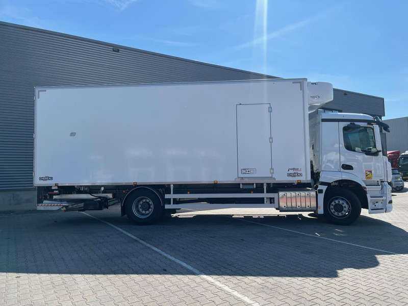 Mercedes-Benz Actros 2124 MULTITEMP / Carrier Koeler / Alleen Te Huur -> 013-7200971 - Kamion hladnjača: slika Mercedes-Benz Actros 2124 MULTITEMP / Carrier Koeler / Alleen Te Huur -> 013-7200971 - Kamion hladnjača Mercedes-Benz Actros 2124 MULTITEMP / Carrier Koeler / Alleen Te Huur -> 013-7200971 - Kamion hladnjača: slika Mercedes-Benz Actros 2124 MULTITEMP / Carrier Koeler / Alleen Te Huur -> 013-7200971 - Kamion hladnjača