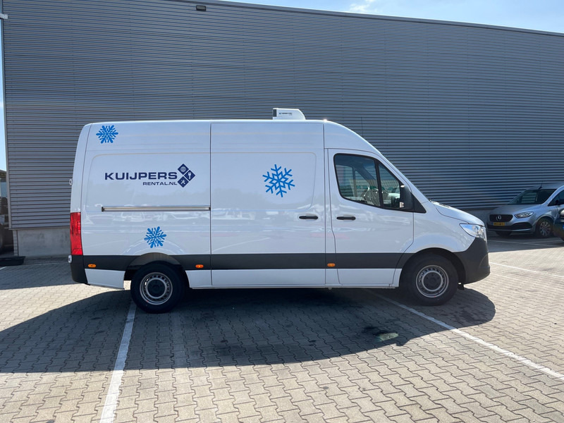 Mercedes-Benz Sprinter 317 1.9 CDI H2 L2 / NIEUW ! / 2024 Kenteken / Thermo King Koeler - Dostavno vozilo hladnjača: slika Mercedes-Benz Sprinter 317 1.9 CDI H2 L2 / NIEUW ! / 2024 Kenteken / Thermo King Koeler - Dostavno vozilo hladnjača Mercedes-Benz Sprinter 317 1.9 CDI H2 L2 / NIEUW ! / 2024 Kenteken / Thermo King Koeler - Dostavno vozilo hladnjača: slika Mercedes-Benz Sprinter 317 1.9 CDI H2 L2 / NIEUW ! / 2024 Kenteken / Thermo King Koeler - Dostavno vozilo hladnjača