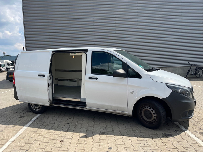 Mercedes-Benz Vito 114 CDI / L2H1 / Frigo / Gekoelde laadbak / APK-TUV 05-26 - Dostavno vozilo hladnjača: slika Mercedes-Benz Vito 114 CDI / L2H1 / Frigo / Gekoelde laadbak / APK-TUV 05-26 - Dostavno vozilo hladnjača Mercedes-Benz Vito 114 CDI / L2H1 / Frigo / Gekoelde laadbak / APK-TUV 05-26 - Dostavno vozilo hladnjača: slika Mercedes-Benz Vito 114 CDI / L2H1 / Frigo / Gekoelde laadbak / APK-TUV 05-26 - Dostavno vozilo hladnjača