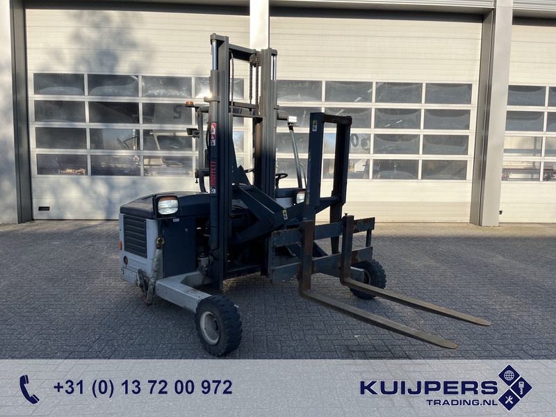 Moffett M4 20.1 / 547 Hours / 2020 / Schaarlift / Kooiaap / Meeneem heftruck - Diesel viličar: slika Moffett M4 20.1 / 547 Hours / 2020 / Schaarlift / Kooiaap / Meeneem heftruck - Diesel viličar Moffett M4 20.1 / 547 Hours / 2020 / Schaarlift / Kooiaap / Meeneem heftruck - Diesel viličar: slika Moffett M4 20.1 / 547 Hours / 2020 / Schaarlift / Kooiaap / Meeneem heftruck - Diesel viličar