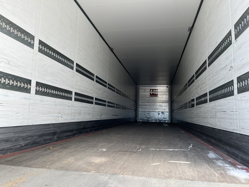 Schmitz Cargobull SCB S2 / Box Trailer / 2 axle Disk / NL Trailer - Poluprikolica sa zatvorenim sandukom: slika Schmitz Cargobull SCB S2 / Box Trailer / 2 axle Disk / NL Trailer - Poluprikolica sa zatvorenim sandukom Schmitz Cargobull SCB S2 / Box Trailer / 2 axle Disk / NL Trailer - Poluprikolica sa zatvorenim sandukom: slika Schmitz Cargobull SCB S2 / Box Trailer / 2 axle Disk / NL Trailer - Poluprikolica sa zatvorenim sandukom
