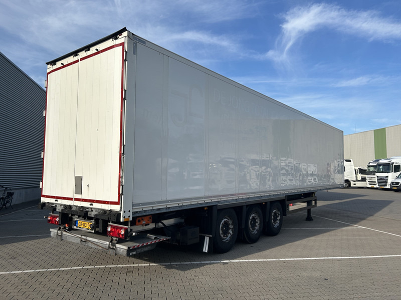 Schmitz Cargobull SCB S3B / Box / Loadlift / 2x Liftas / APK 03-26 - Poluprikolica sa zatvorenim sandukom: slika Schmitz Cargobull SCB S3B / Box / Loadlift / 2x Liftas / APK 03-26 - Poluprikolica sa zatvorenim sandukom Schmitz Cargobull SCB S3B / Box / Loadlift / 2x Liftas / APK 03-26 - Poluprikolica sa zatvorenim sandukom: slika Schmitz Cargobull SCB S3B / Box / Loadlift / 2x Liftas / APK 03-26 - Poluprikolica sa zatvorenim sandukom
