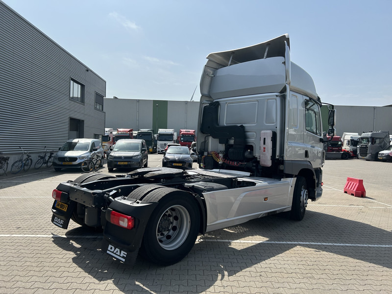 DAF CF 410 FT Space Cab / 281 dkm / Smart Tacho V2 / APK 01-26 - Tegljač: slika DAF CF 410 FT Space Cab / 281 dkm / Smart Tacho V2 / APK 01-26 - Tegljač DAF CF 410 FT Space Cab / 281 dkm / Smart Tacho V2 / APK 01-26 - Tegljač: slika DAF CF 410 FT Space Cab / 281 dkm / Smart Tacho V2 / APK 01-26 - Tegljač