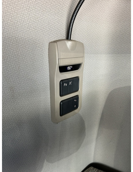 Tegljač DAF CF 410 FT Space Cab / 309 dkm / Smart Tacho V2 / APK TUV 01-26: slika Tegljač DAF CF 410 FT Space Cab / 309 dkm / Smart Tacho V2 / APK TUV 01-26 Tegljač DAF CF 410 FT Space Cab / 309 dkm / Smart Tacho V2 / APK TUV 01-26: slika Tegljač DAF CF 410 FT Space Cab / 309 dkm / Smart Tacho V2 / APK TUV 01-26