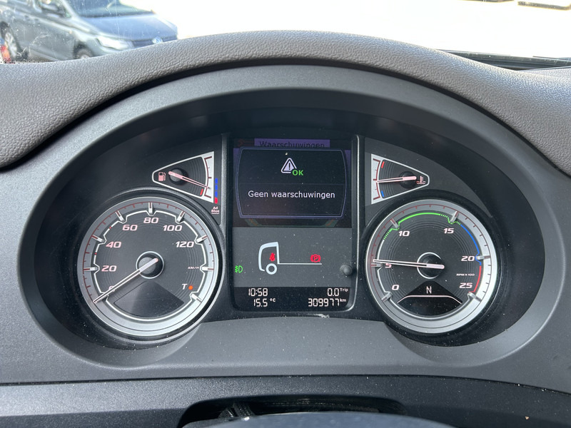 DAF CF 410 FT Space Cab / 309 dkm / Smart Tacho V2 / APK TUV 01-26 - Tegljač: slika DAF CF 410 FT Space Cab / 309 dkm / Smart Tacho V2 / APK TUV 01-26 - Tegljač DAF CF 410 FT Space Cab / 309 dkm / Smart Tacho V2 / APK TUV 01-26 - Tegljač: slika DAF CF 410 FT Space Cab / 309 dkm / Smart Tacho V2 / APK TUV 01-26 - Tegljač