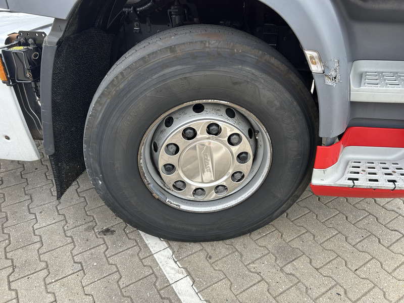 Tegljač DAF CF 410 FT Space Cab / 742 dkm / 2 Tanks / NL Truck: slika Tegljač DAF CF 410 FT Space Cab / 742 dkm / 2 Tanks / NL Truck