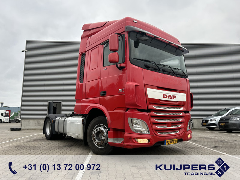 DAF XF 440 FT Space Cab / 959 dkm / 2 Tanks / Stand Klima / APK TUV 02-26 - Tegljač: slika DAF XF 440 FT Space Cab / 959 dkm / 2 Tanks / Stand Klima / APK TUV 02-26 - Tegljač DAF XF 440 FT Space Cab / 959 dkm / 2 Tanks / Stand Klima / APK TUV 02-26 - Tegljač: slika DAF XF 440 FT Space Cab / 959 dkm / 2 Tanks / Stand Klima / APK TUV 02-26 - Tegljač