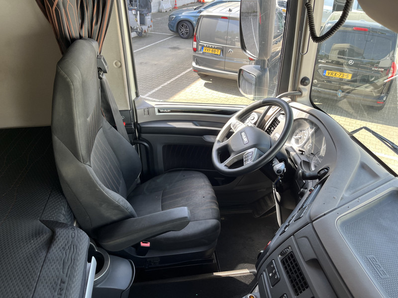 DAF XF 480 FT SSC / 841 dkm / New Tacho / 2 Tanks / Stand Airco / APK TUV 02-26 - Tegljač: slika DAF XF 480 FT SSC / 841 dkm / New Tacho / 2 Tanks / Stand Airco / APK TUV 02-26 - Tegljač DAF XF 480 FT SSC / 841 dkm / New Tacho / 2 Tanks / Stand Airco / APK TUV 02-26 - Tegljač: slika DAF XF 480 FT SSC / 841 dkm / New Tacho / 2 Tanks / Stand Airco / APK TUV 02-26 - Tegljač