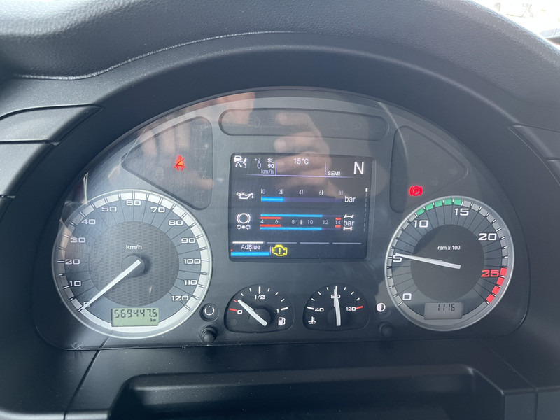 Iveco S-Way AT 420 / Full LED / 569 dkm / 2 Tanks / 2 Fridge / APK TUV 03-26 - Tegljač: slika Iveco S-Way AT 420 / Full LED / 569 dkm / 2 Tanks / 2 Fridge / APK TUV 03-26 - Tegljač Iveco S-Way AT 420 / Full LED / 569 dkm / 2 Tanks / 2 Fridge / APK TUV 03-26 - Tegljač: slika Iveco S-Way AT 420 / Full LED / 569 dkm / 2 Tanks / 2 Fridge / APK TUV 03-26 - Tegljač