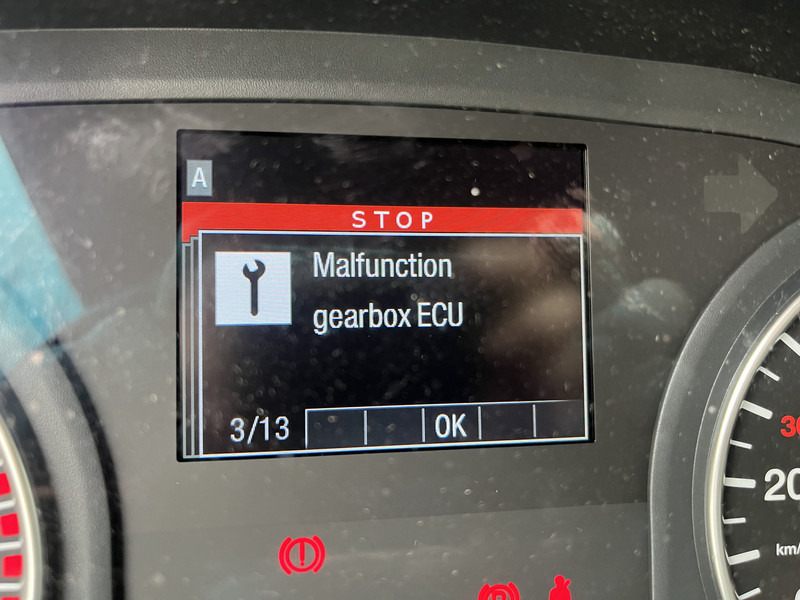 Tegljač MAN TGX 18.460 XXL / Motor Defect -> Not Running / Retarder / 645 dkm / 2 Tanks: slika Tegljač MAN TGX 18.460 XXL / Motor Defect -> Not Running / Retarder / 645 dkm / 2 Tanks Tegljač MAN TGX 18.460 XXL / Motor Defect -> Not Running / Retarder / 645 dkm / 2 Tanks: slika Tegljač MAN TGX 18.460 XXL / Motor Defect -> Not Running / Retarder / 645 dkm / 2 Tanks