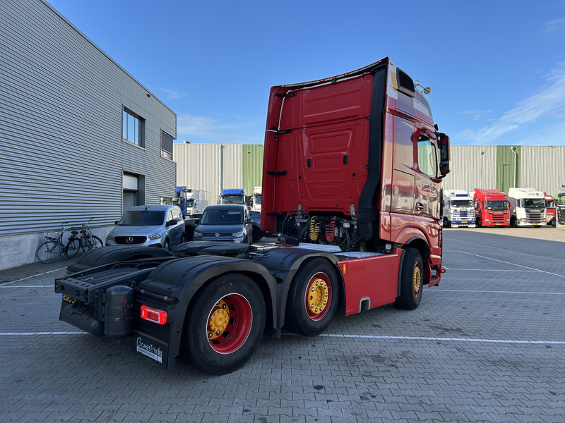 Mercedes-Benz Actros 2648 Gigaspace / 804 dkm / 6x2 / StandAirco / APK TUV 03-26 - Tegljač: slika Mercedes-Benz Actros 2648 Gigaspace / 804 dkm / 6x2 / StandAirco / APK TUV 03-26 - Tegljač Mercedes-Benz Actros 2648 Gigaspace / 804 dkm / 6x2 / StandAirco / APK TUV 03-26 - Tegljač: slika Mercedes-Benz Actros 2648 Gigaspace / 804 dkm / 6x2 / StandAirco / APK TUV 03-26 - Tegljač