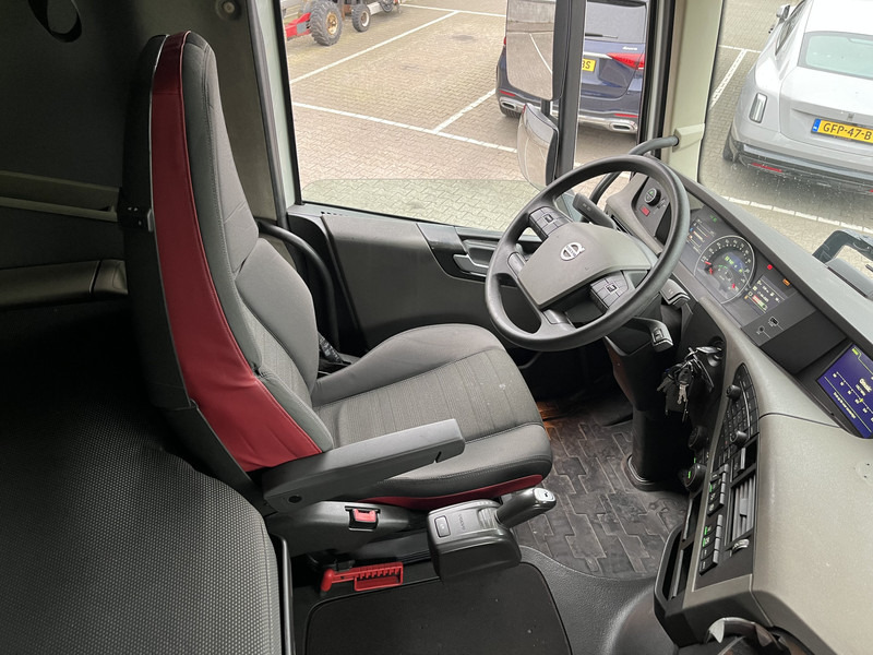 Volvo FH 420 Globetrotter / Dynamic Steering / New Tacho V2 / VEB+ / APK TUV 10-25 - Tegljač: slika Volvo FH 420 Globetrotter / Dynamic Steering / New Tacho V2 / VEB+ / APK TUV 10-25 - Tegljač Volvo FH 420 Globetrotter / Dynamic Steering / New Tacho V2 / VEB+ / APK TUV 10-25 - Tegljač: slika Volvo FH 420 Globetrotter / Dynamic Steering / New Tacho V2 / VEB+ / APK TUV 10-25 - Tegljač