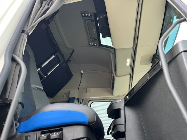 Volvo FH 460 Globetrotter XL / 2 Tanks / APK-TUV 04-26 - Tegljač: slika Volvo FH 460 Globetrotter XL / 2 Tanks / APK-TUV 04-26 - Tegljač Volvo FH 460 Globetrotter XL / 2 Tanks / APK-TUV 04-26 - Tegljač: slika Volvo FH 460 Globetrotter XL / 2 Tanks / APK-TUV 04-26 - Tegljač