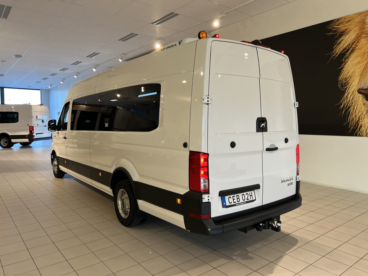 MAN TGE Businessline / VIP - Minibus, Putnički kombi: slika MAN TGE Businessline / VIP - Minibus, Putnički kombi MAN TGE Businessline / VIP - Minibus, Putnički kombi: slika MAN TGE Businessline / VIP - Minibus, Putnički kombi