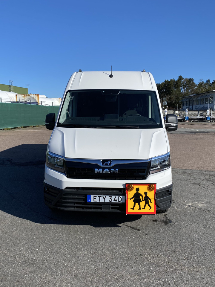 MAN TGE Intercity - Minibus, Putnički kombi: slika MAN TGE Intercity - Minibus, Putnički kombi MAN TGE Intercity - Minibus, Putnički kombi: slika MAN TGE Intercity - Minibus, Putnički kombi