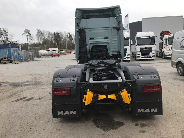 MAN TGS 33.510 6X6H Skogsmaskinsdragare - Tegljač: slika MAN TGS 33.510 6X6H Skogsmaskinsdragare - Tegljač MAN TGS 33.510 6X6H Skogsmaskinsdragare - Tegljač: slika MAN TGS 33.510 6X6H Skogsmaskinsdragare - Tegljač